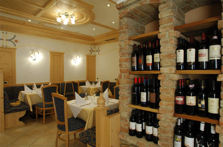 Hotel Falzares Badia 16 suedtirol.info