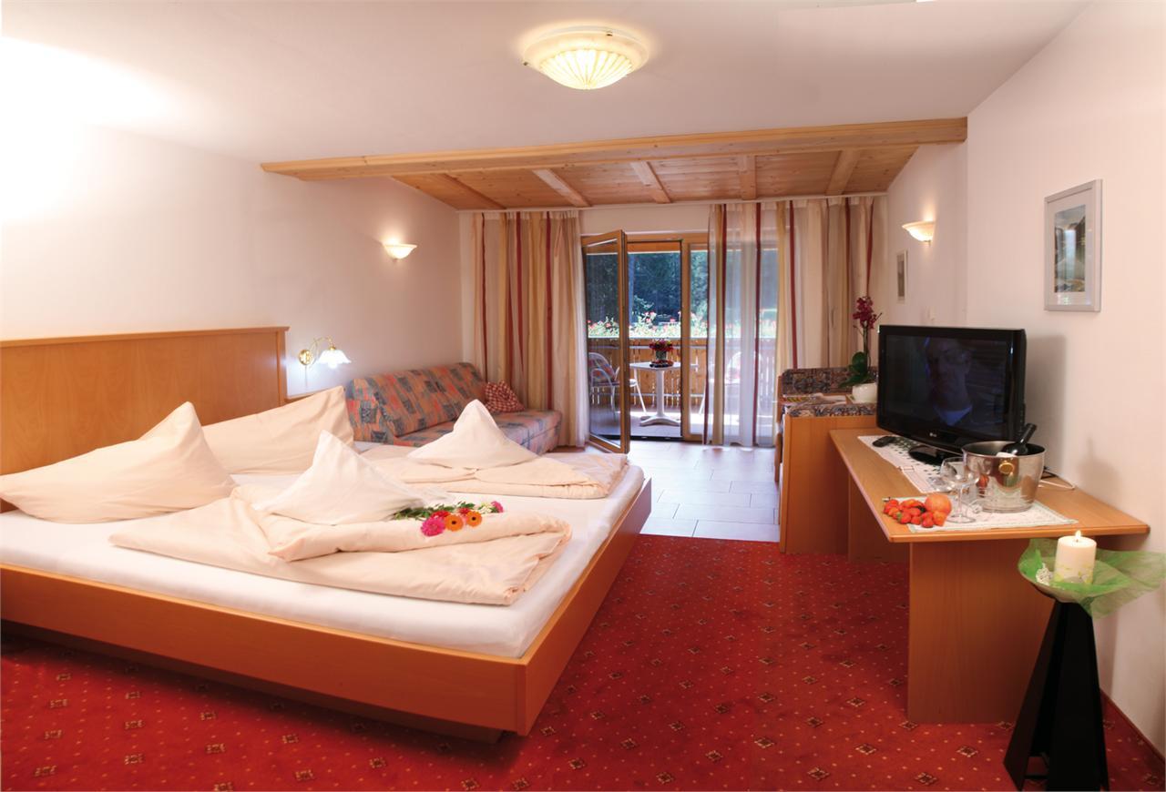 Hotel Waldheim Martello 4 suedtirol.info