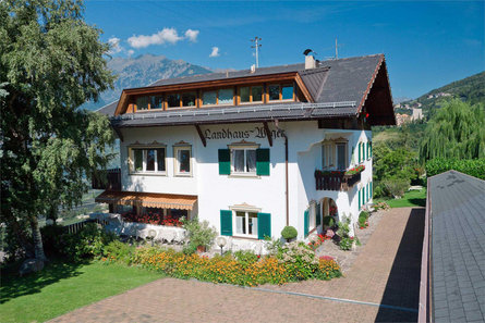 Landhaus Weger Merano 2 suedtirol.info