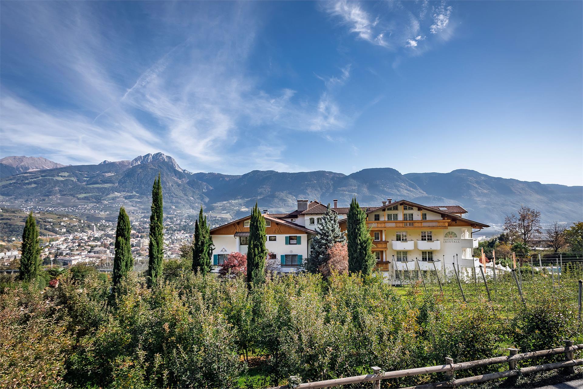 Landhaus Hotel Kristall Marling/Marlengo 1 suedtirol.info