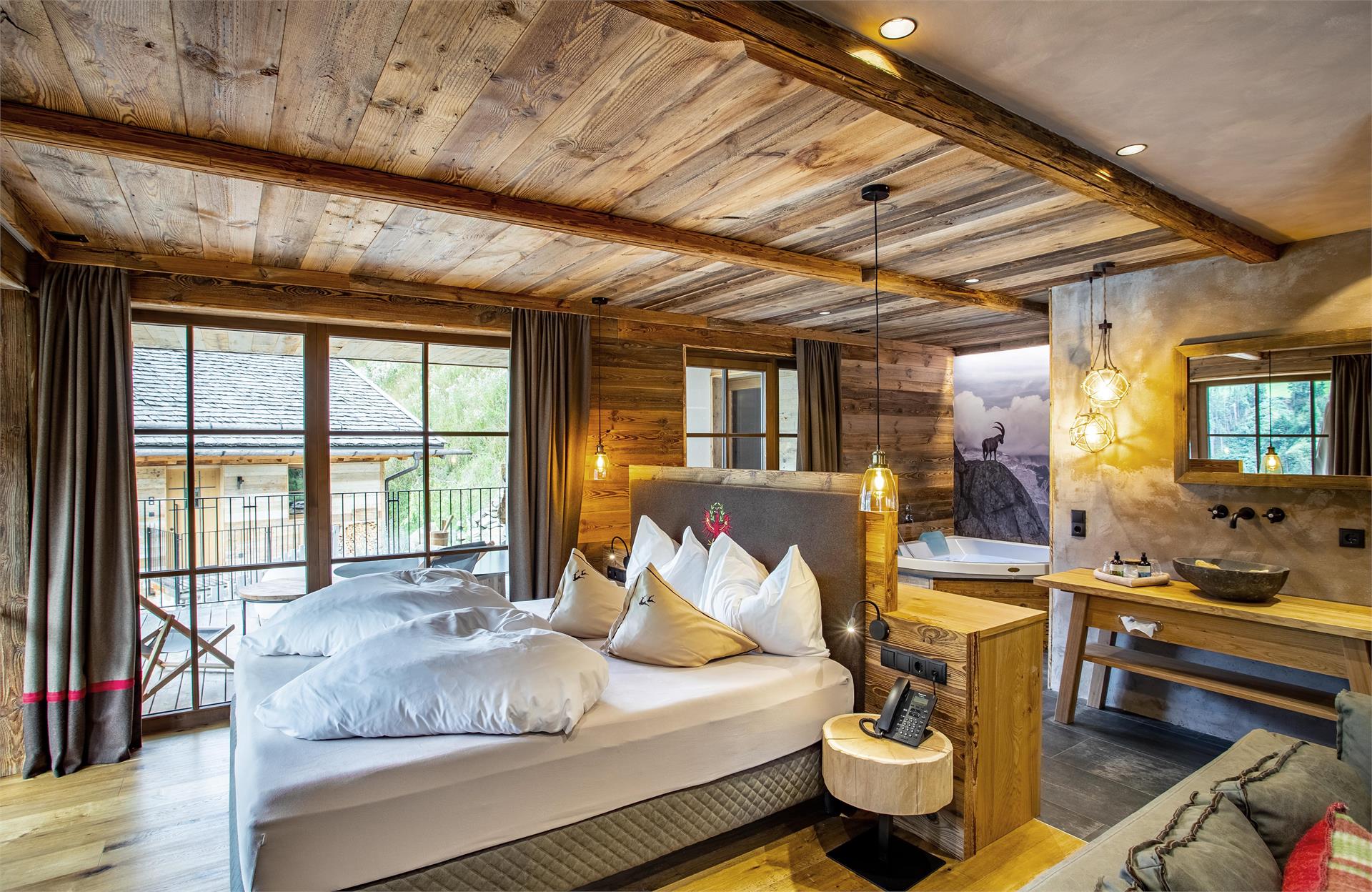 Mons Silva Private Luxury Chalets Racines 8 suedtirol.info