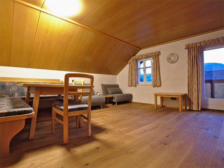 Mansardenwohnung mit Dolomitenblick Rasen-Antholz 6 suedtirol.info