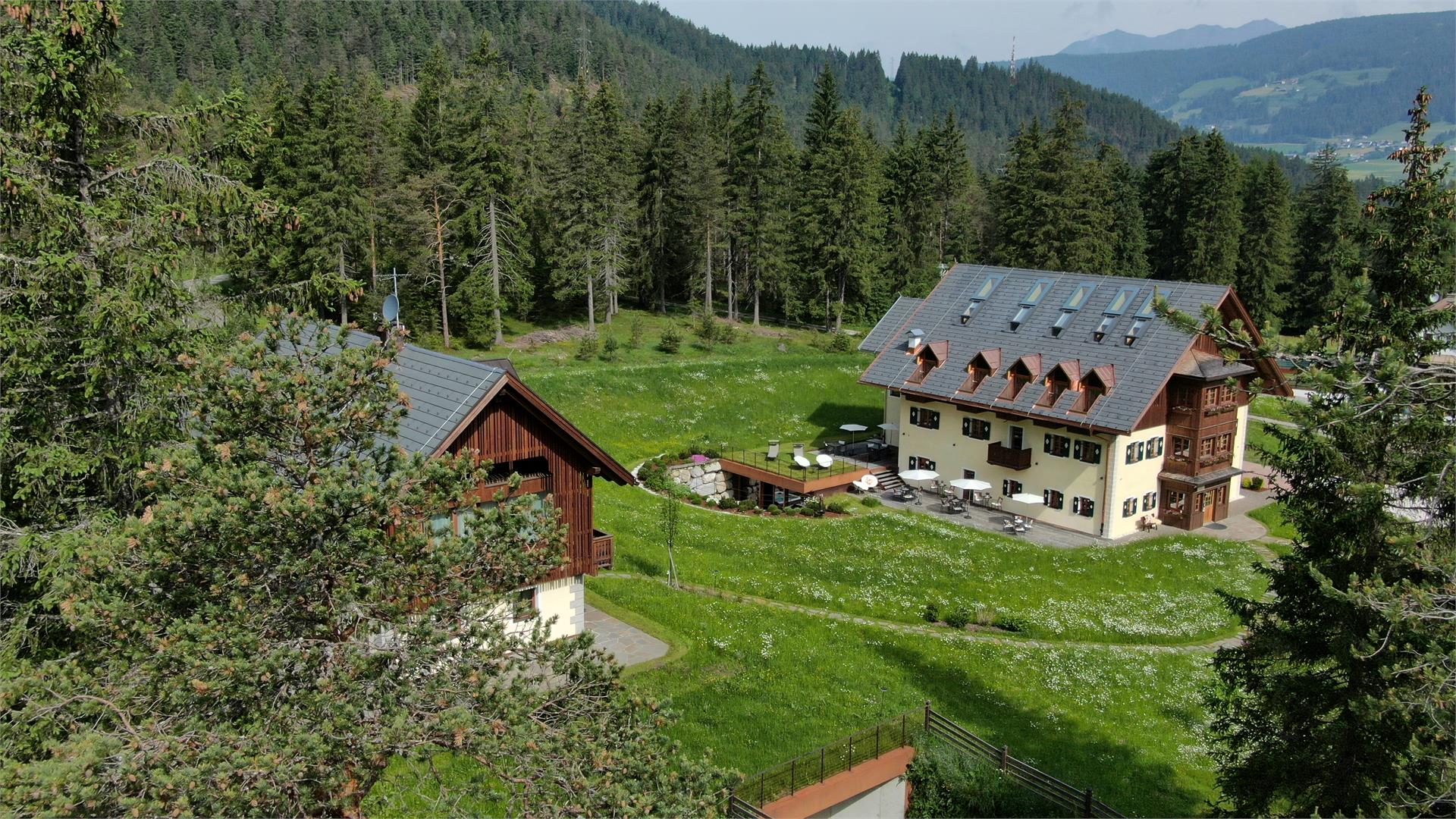 Natura Boutique Chalet Toblach/Dobbiaco 31 suedtirol.info