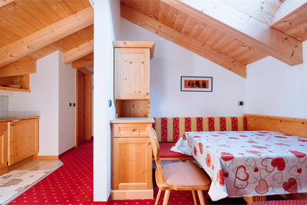 Residence Alpenrose Rasun Anterselva 3 suedtirol.info