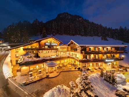 Romantic & Family Hotel Gardenia Wolkenstein 1 suedtirol.info