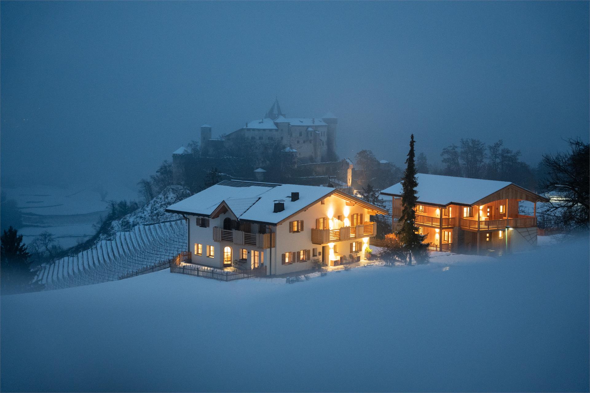 Schlosshof Völs am Schlern/Fiè allo Sciliar 1 suedtirol.info