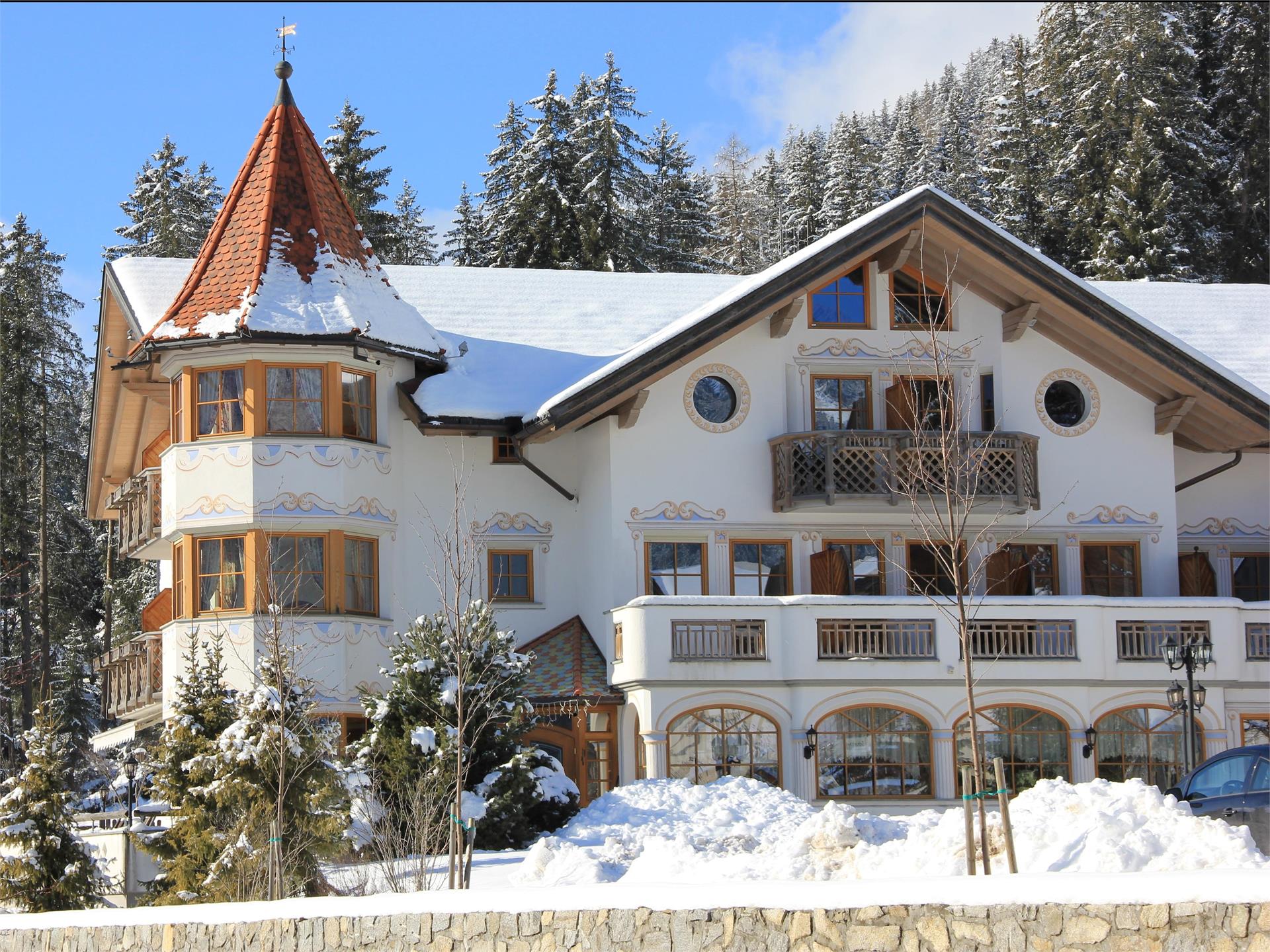 Turm-Hotel  Gschwendt Gsies/Valle di Casies 1 suedtirol.info