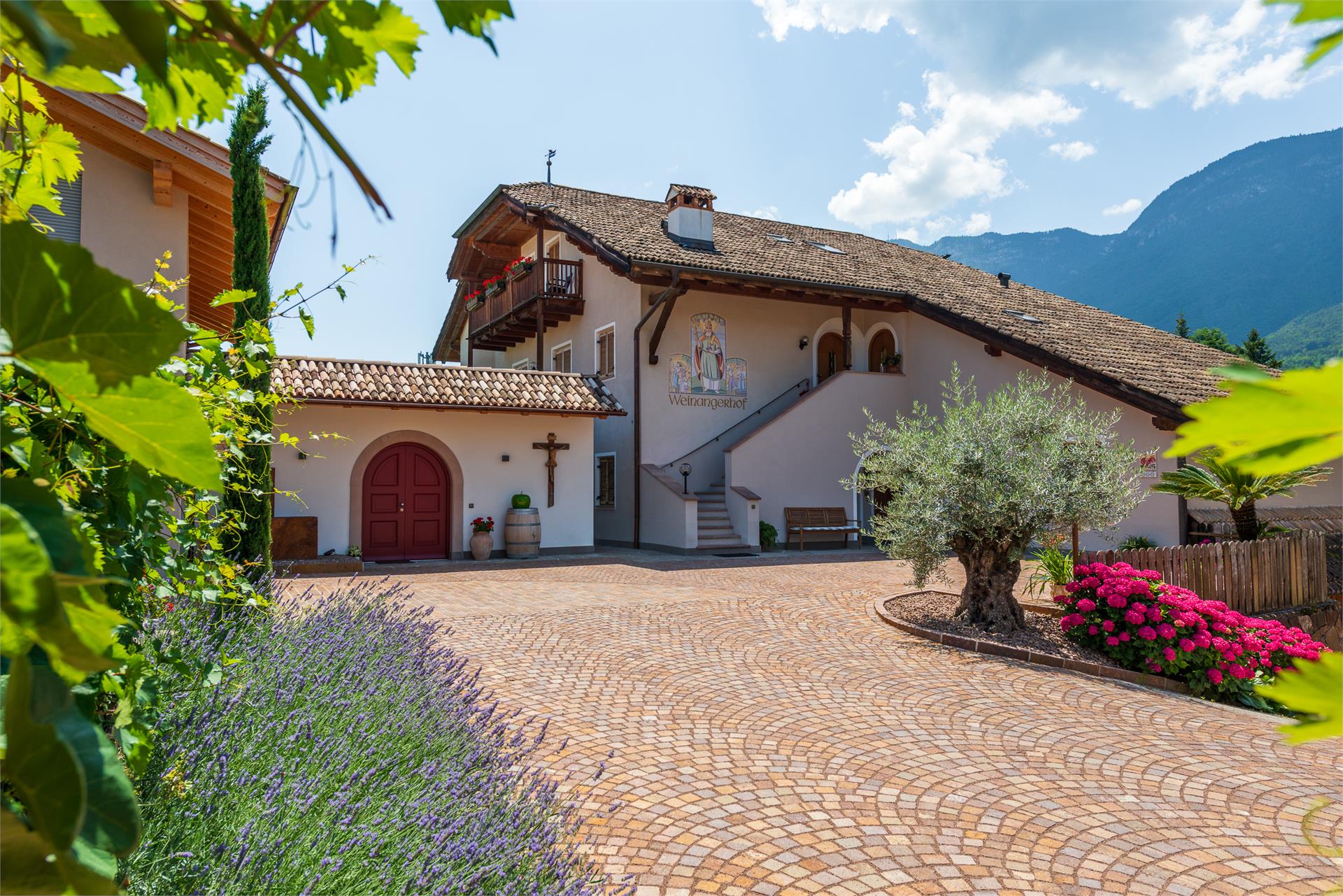 Weinangerhof Eppan an der Weinstaße/Appiano sulla Strada del Vino 3 suedtirol.info