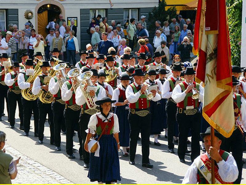 Abendkonzert der Musikkapelle Teis Villnöss 1 suedtirol.info