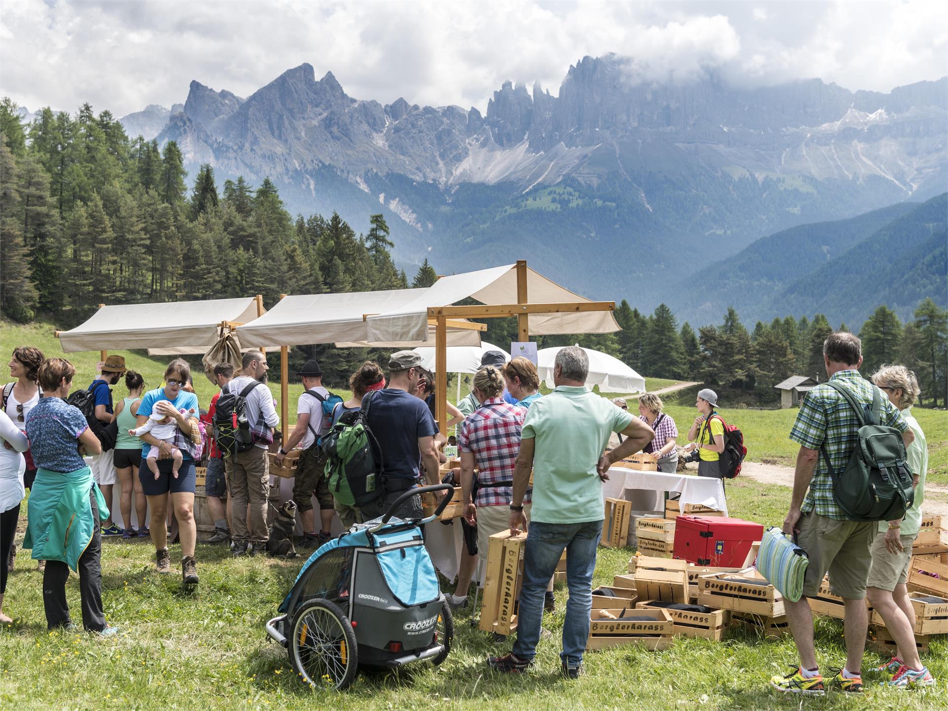 Bergler Harass – Picnicking at the foot of the Rosengarten mountain Tiers am Rosengarten/Tires al Catinaccio 2 suedtirol.info