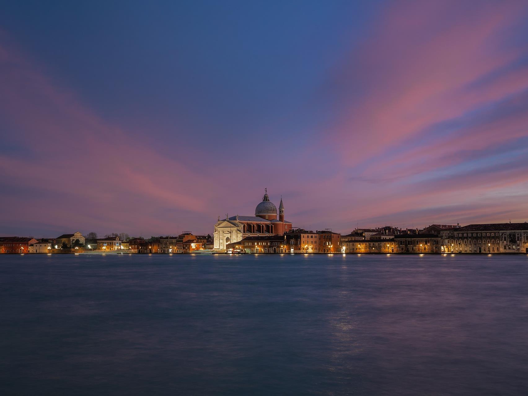 Busausflug: Romantisches Venedig bei Nacht Schenna 3 suedtirol.info