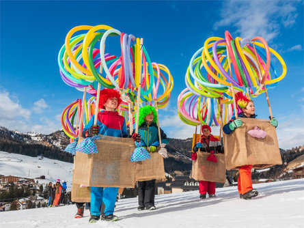 Carnescé - Carnival Cup Badia 1 suedtirol.info