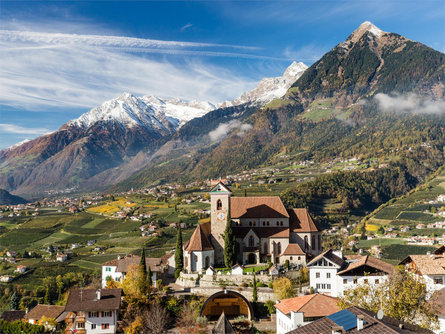 Cultural walking in Schenna Schenna/Scena 2 suedtirol.info