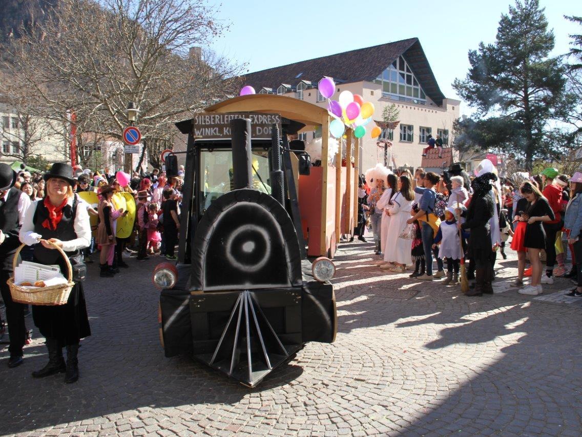 Corteo di carnevale a Terlano Terlano 1 suedtirol.info