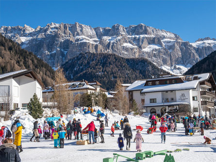 Faschingsolympiade für Kinder Wolkenstein 2 suedtirol.info