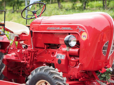 Free guided tour of the Tractor Museum Kuens/Caines 1 suedtirol.info