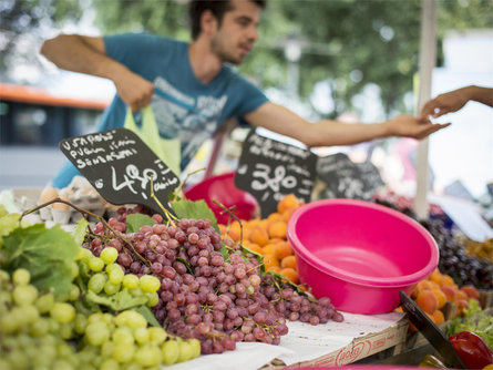 Autumn market in Merano Meran/Merano 1 suedtirol.info