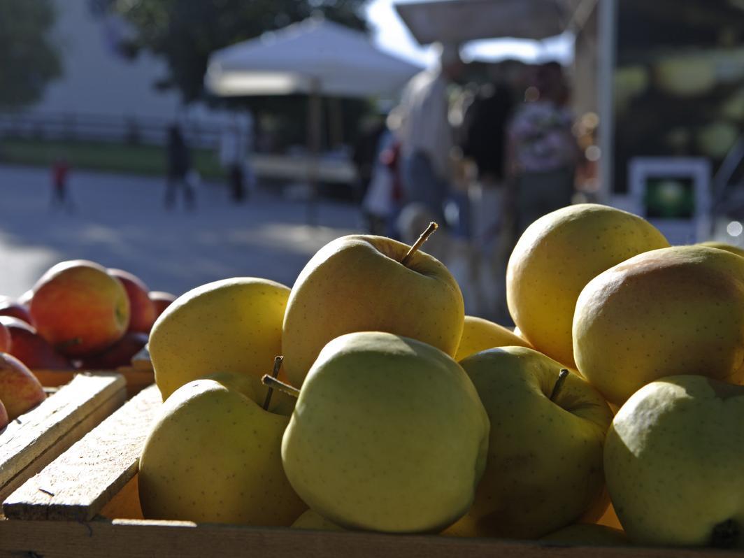 Little weekly market Ritten/Renon 1 suedtirol.info