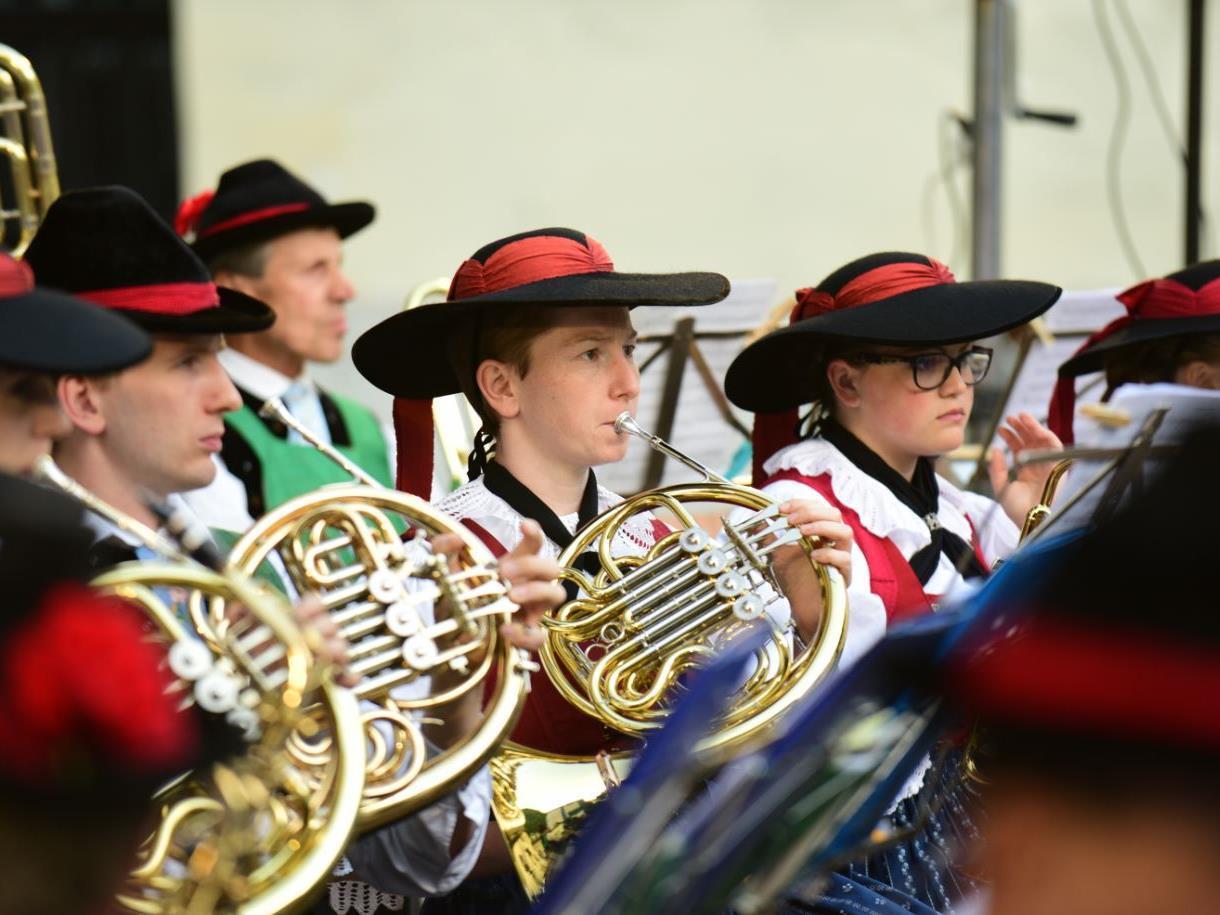 Musik & klingende Gläser Nals 3 suedtirol.info