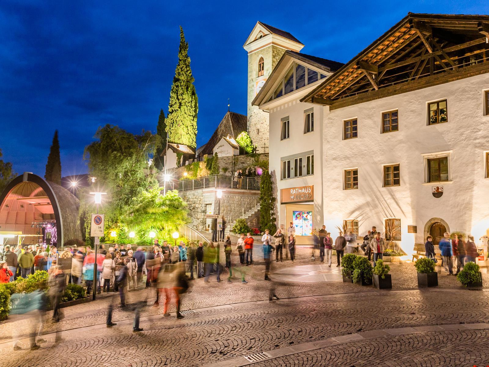 Sommerabend mit der Gruppe "Männer der Berge" in Schenna Schenna 3 suedtirol.info