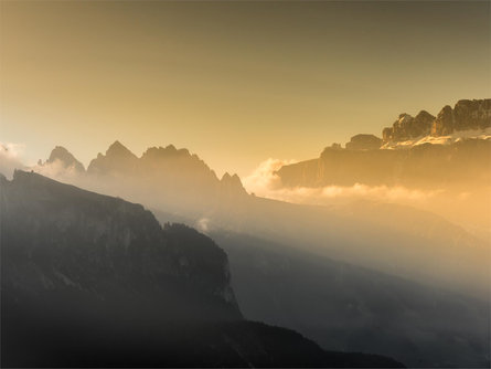 Escursione all’alba allo Steviola nel Parco naturale – svegliarsi con un sorriso Selva 2 suedtirol.info