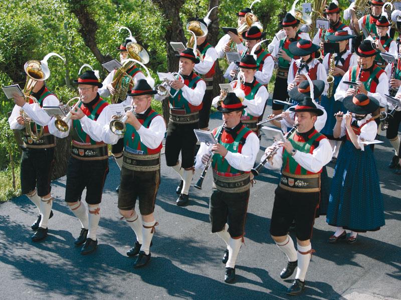 Tradition mit den Bozner Musikkapellen Bozen 1 suedtirol.info