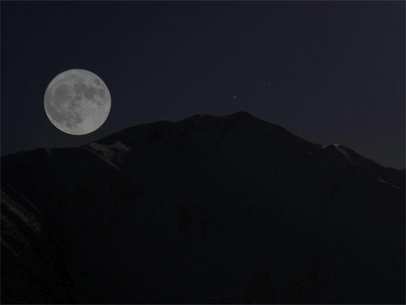 Full moon lantern hike in Prags/Braies Prags/Braies 1 suedtirol.info