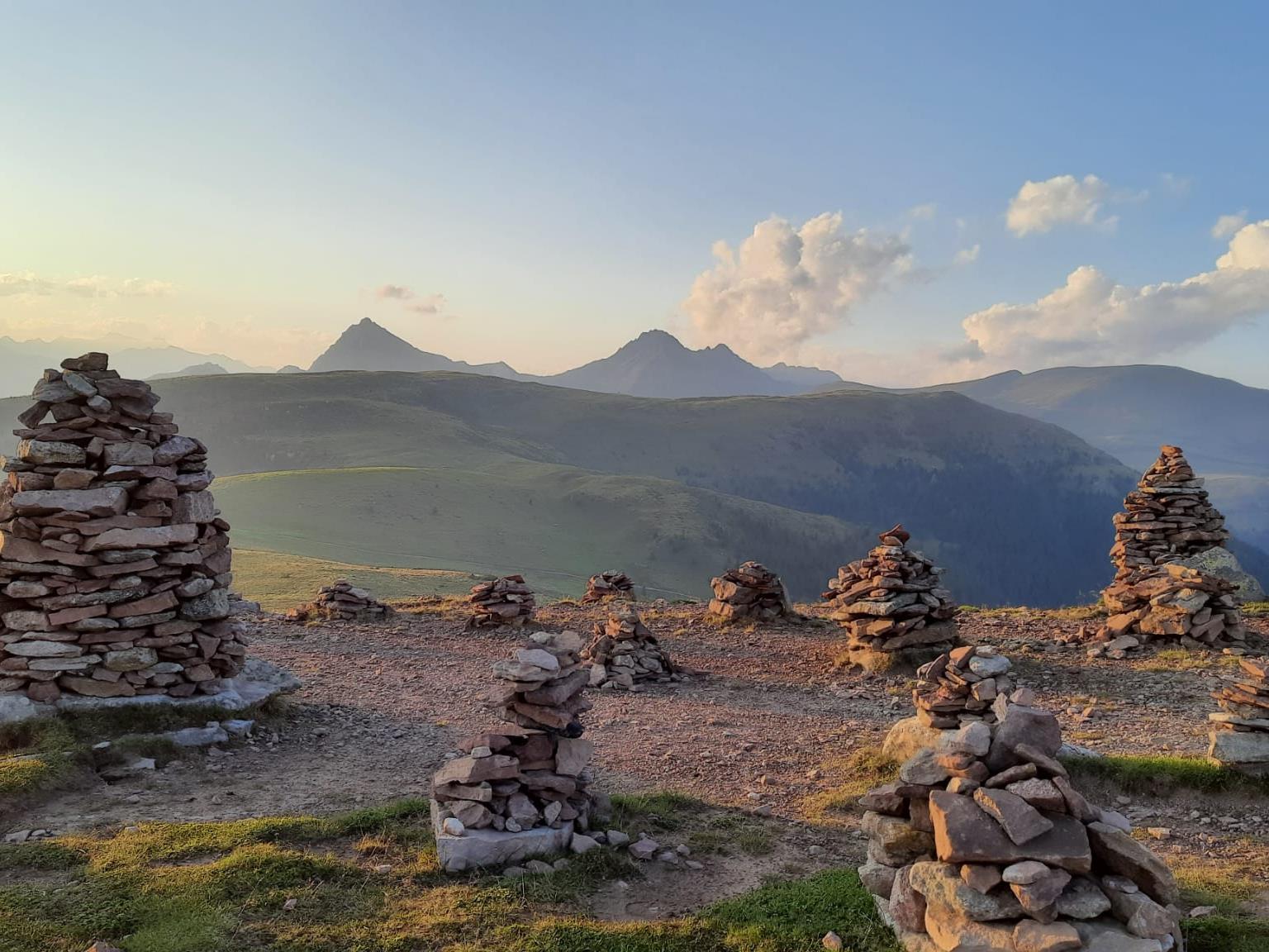 Hiking tour: Stoanernen Mandln Schenna/Scena 3 suedtirol.info