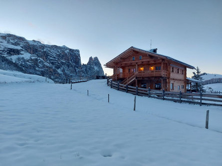 Winter magic in nature park at the Gstatsch mountain hut Kastelruth/Castelrotto 1 suedtirol.info