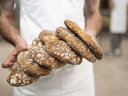 Avventura invernale: Schüttelbrot & Vinschgerlen Castelrotto 1 suedtirol.info