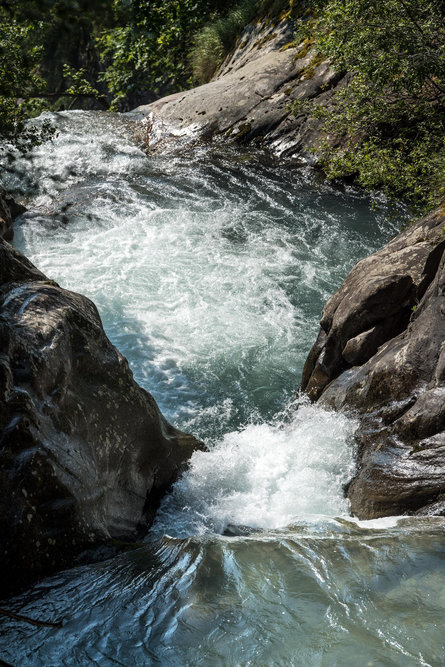 Alpine hiking trail Waterfall circular hike Partschins/Parcines 4 suedtirol.info