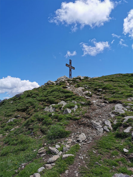 Hike on the Matatz Spitze Peak (2,264 m) Moos in Passeier/Moso in Passiria 2 suedtirol.info