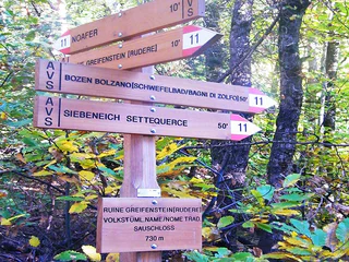 Burgenweg Jenesien Glaning Burgruine Greifenstein Sauschloß