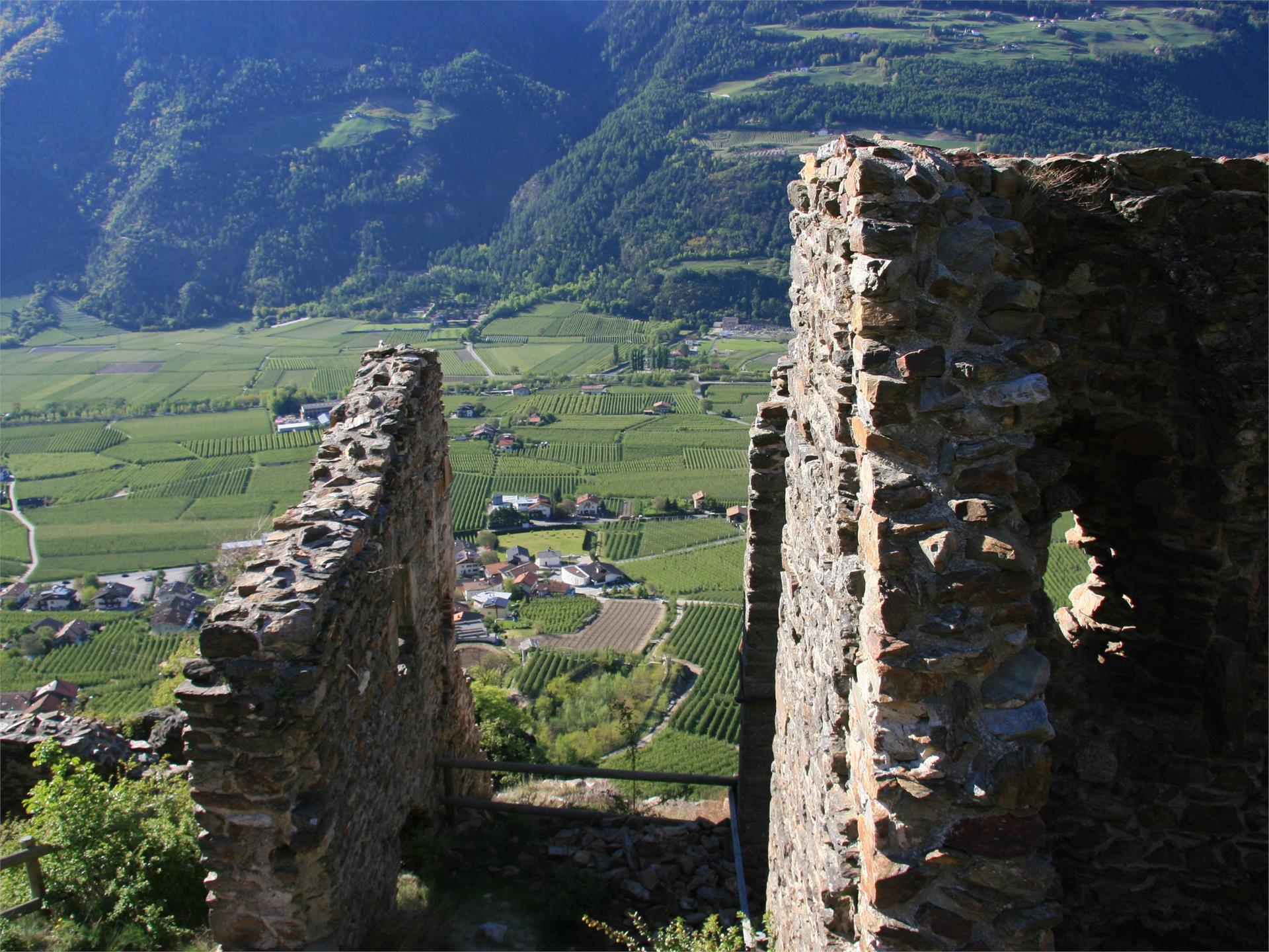 Castle path Kastelbell-Tschars/Castelbello-Ciardes 2 suedtirol.info