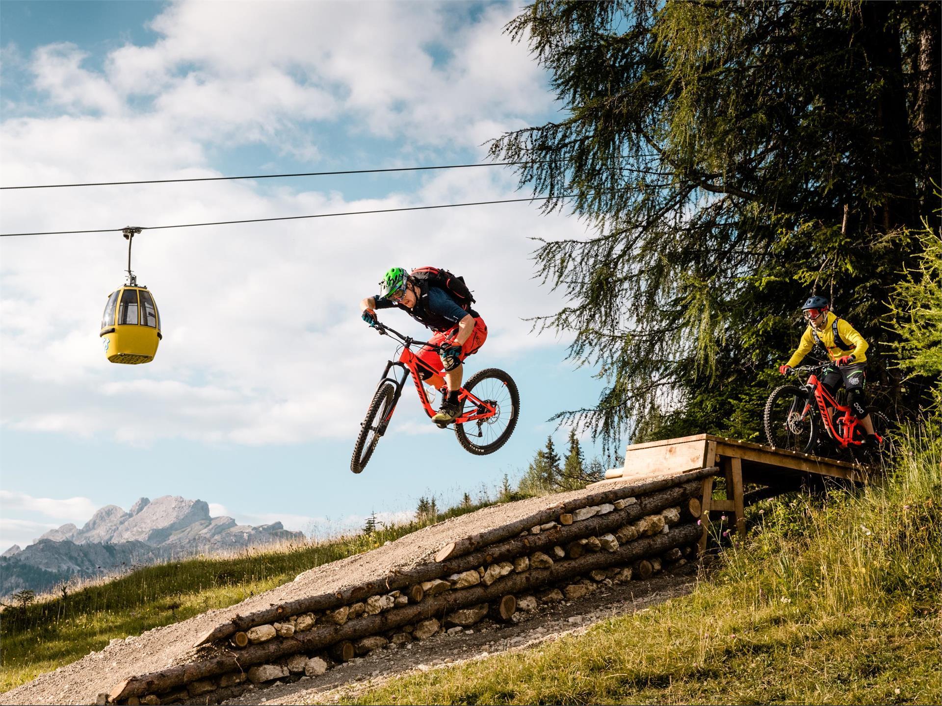 Bike Beats - Jump Line Corvara 2 suedtirol.info