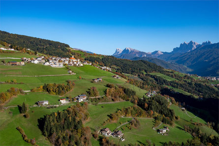 Round trail three villages (Latzfons - Garn - Verdings) Feldthurns/Velturno 2 suedtirol.info