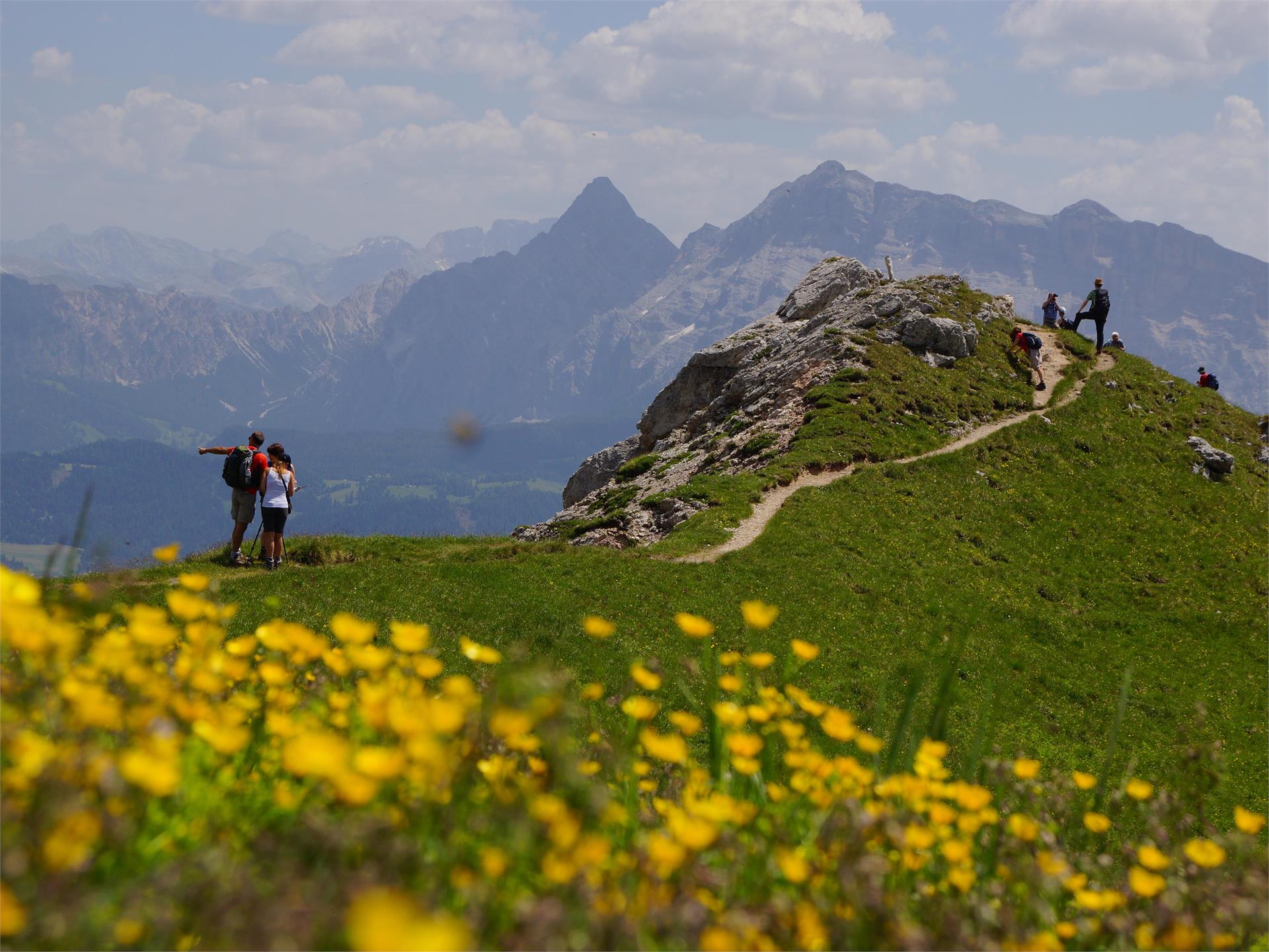 Alta Via delle Dolomiti nr.2 - tappa 2 e 3 San Vigilio 1 suedtirol.info