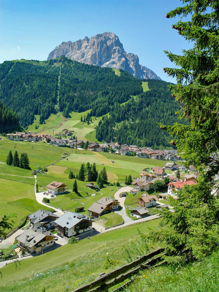 Giro del paese di Selva Val Gardena Selva 1 suedtirol.info