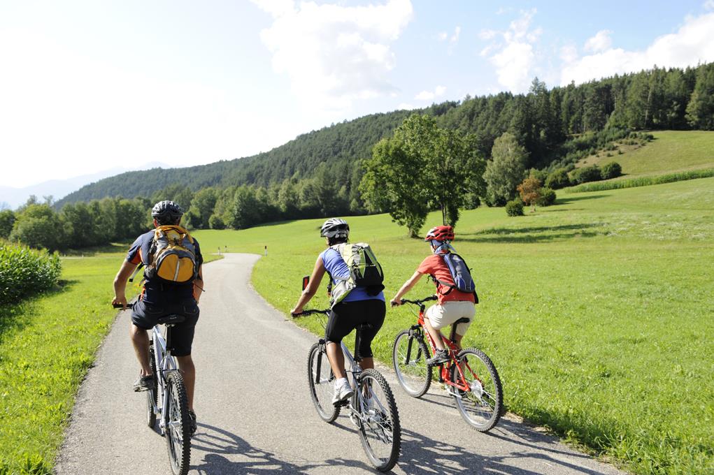 Percorso ciclabile della Val Pusteria: tappa Brunico - Fortezza Fortezza 1 suedtirol.info