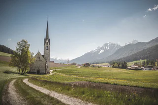 Familienwanderung: Niederdorf - Moosweg "Mooskirche" - Niederdorf - Niederdorf - #1 - suedtirol.info