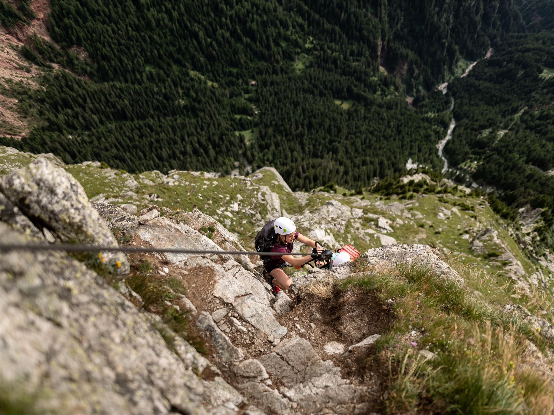 Heini Holzer Klettersteig Ifinger - Zustieg über die Taser Alm Schenna 3 suedtirol.info