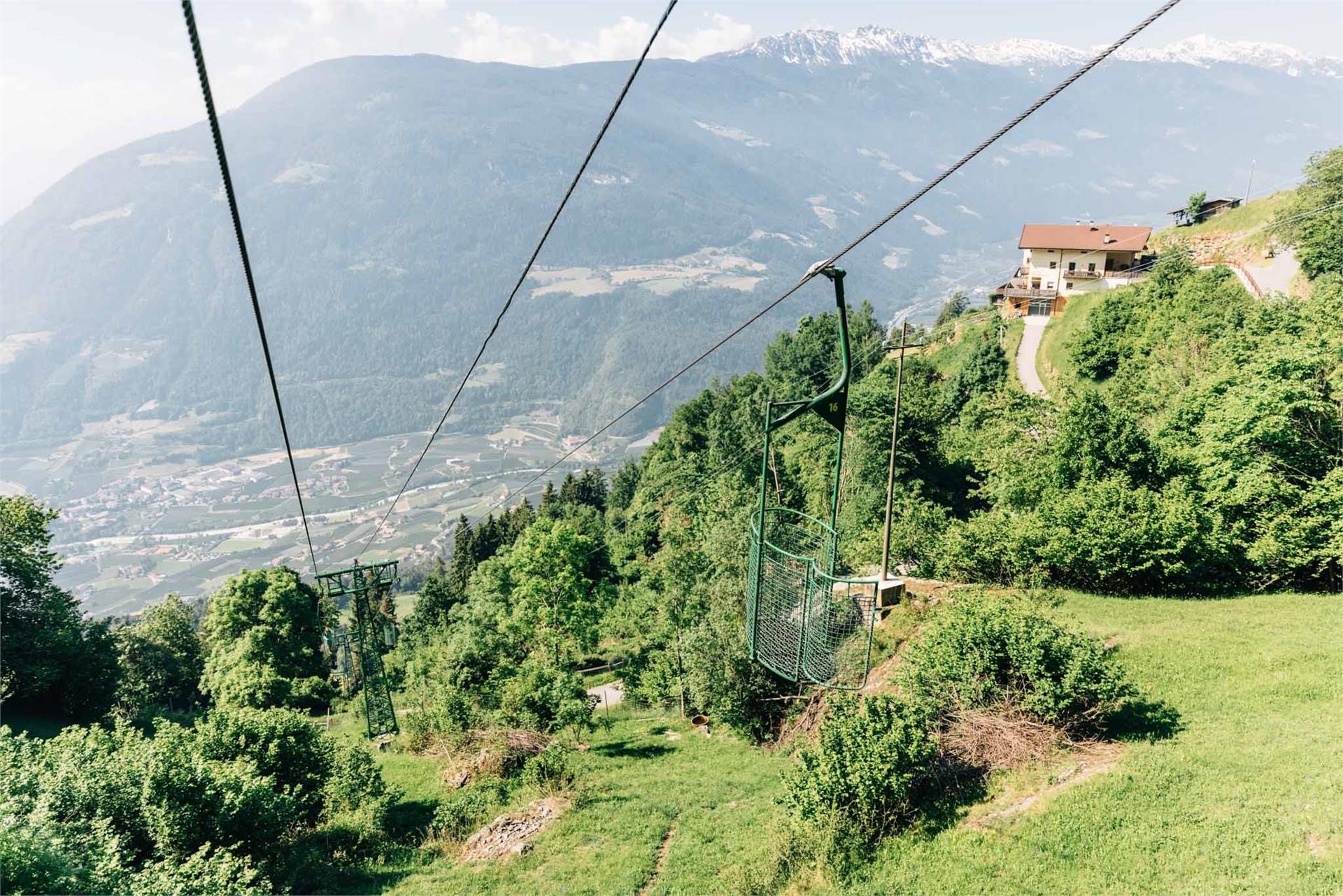 Korblift Vellau-Leiter Alm Algund 3 suedtirol.info