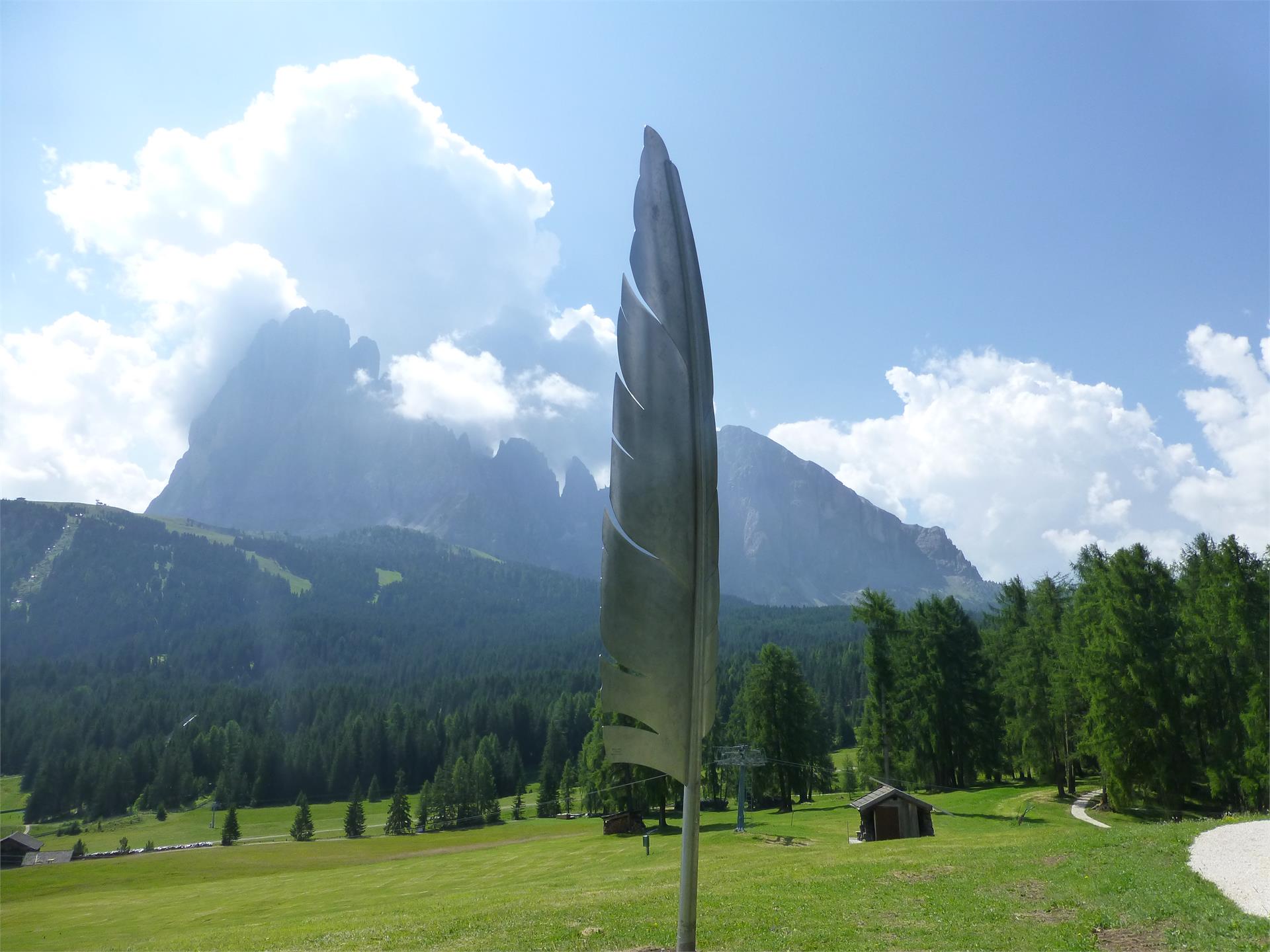 Art & Nature trail - Troi Unika S.Crestina Gherdëina/Santa Cristina Val Gardana 4 suedtirol.info