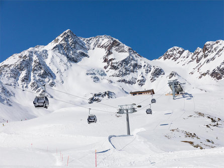 Gondola lift Lazaun Schnals/Senales 6 suedtirol.info