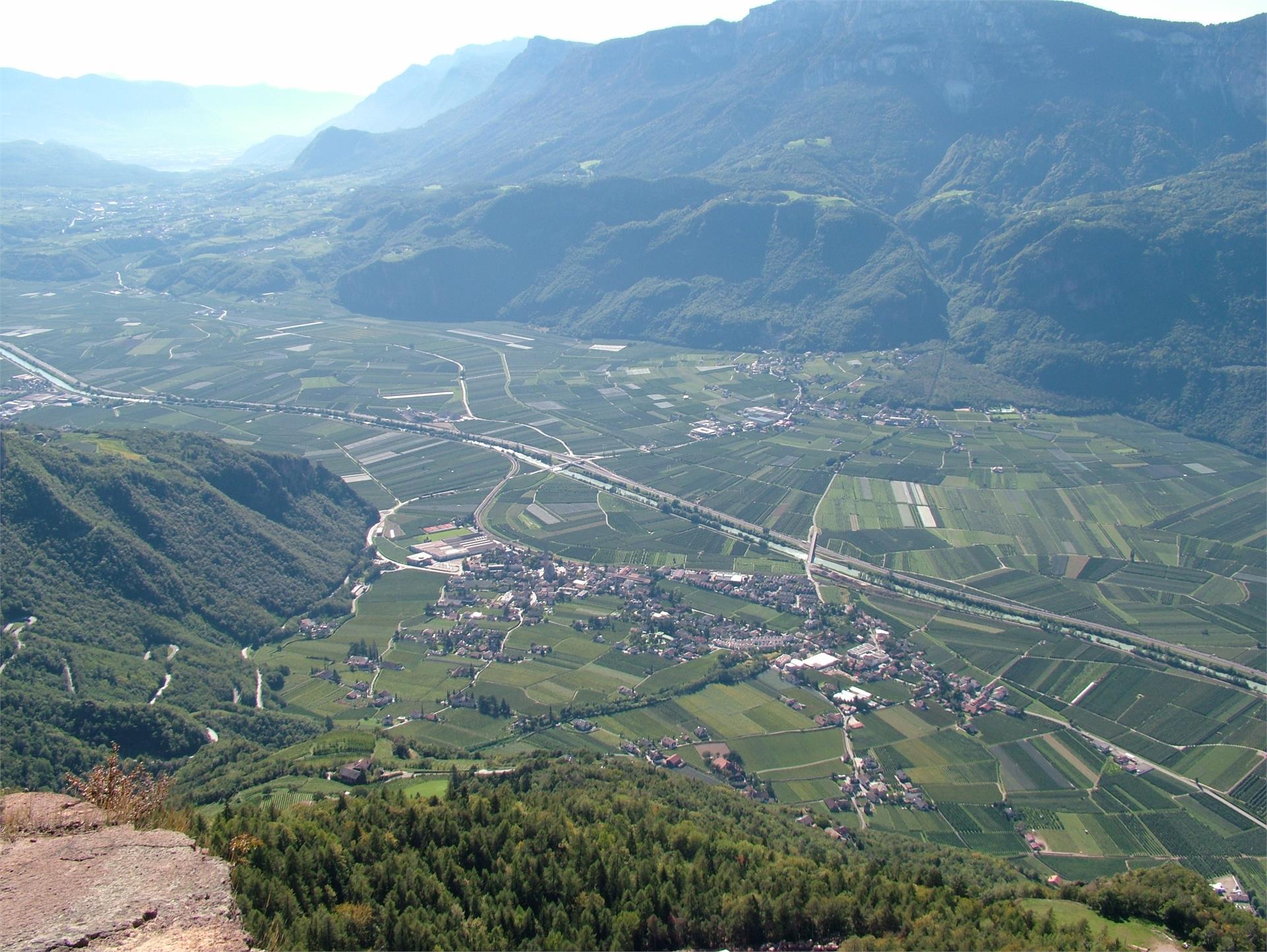 Mölten - Schlaneid - Seilbahn nach Vilpian - Terlan - Mölten Mölten 3 suedtirol.info