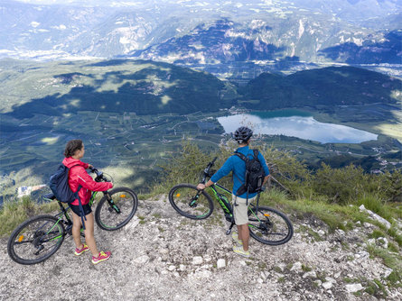 Kaltern Bike MTB-Tour: Monte Roen Caldaro sulla Strada del Vino 2 suedtirol.info