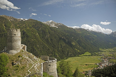 8 Kirchen Wanderung Taufers im Münstertal 1 suedtirol.info