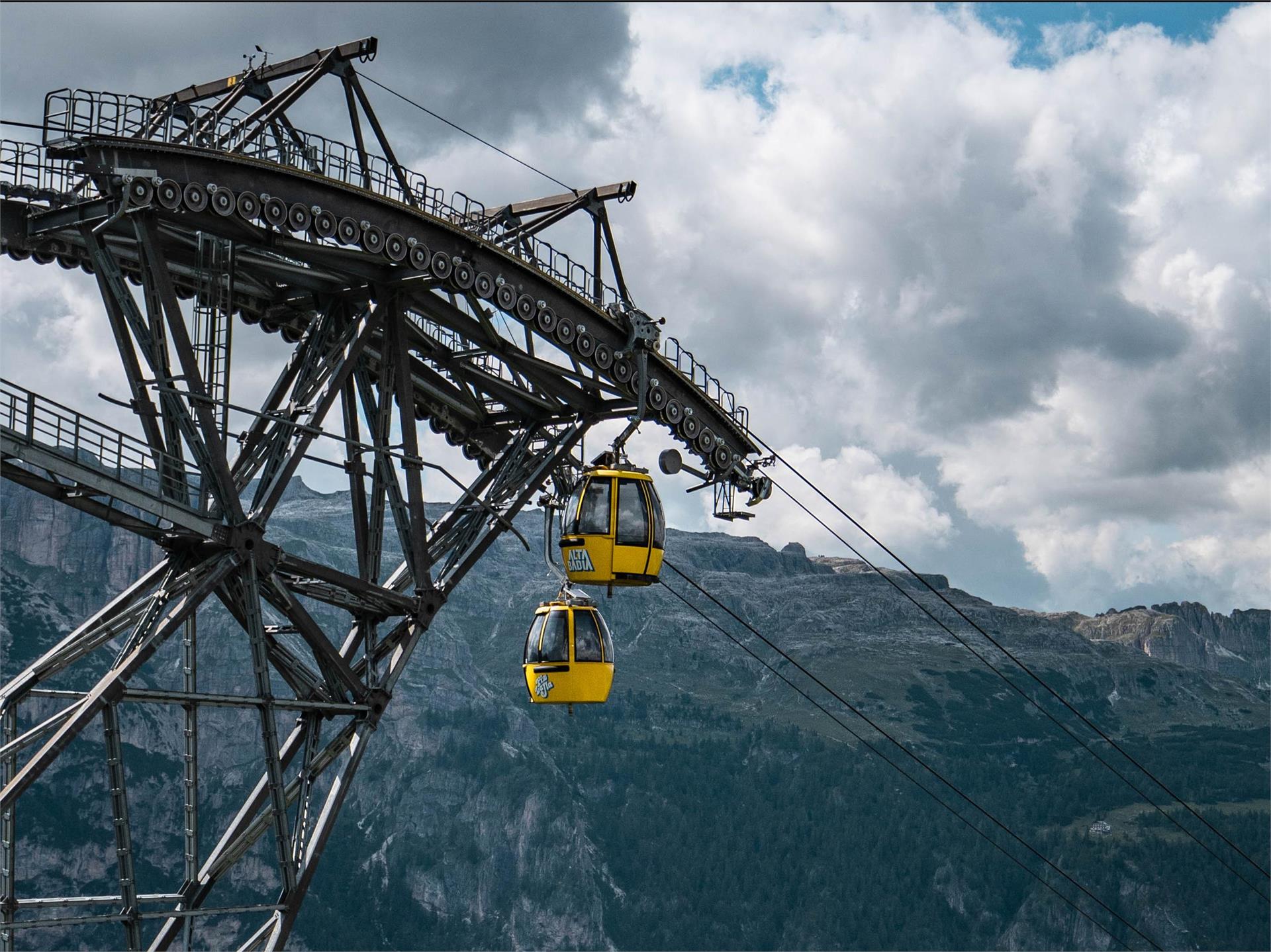 Piz La Ila Badia 3 suedtirol.info