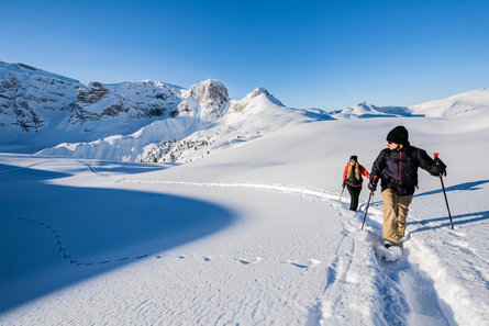 Winter hiking tour with snowshoes - San Vito/ St. Veit - Malga Wöggen/ Wöggenalm Prags/Braies 1 suedtirol.info