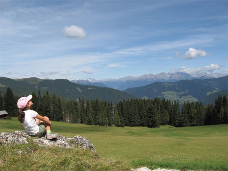 Summer hike: Antermoia - Alfarëi - Forcella de Lijun - Rina Lakes Lüsen/Luson 3 suedtirol.info